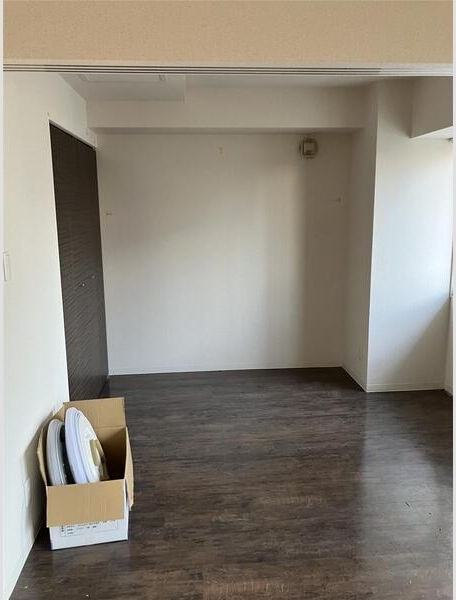 その他部屋・スペース　壁面が多く家具の配置がしやすいです♪