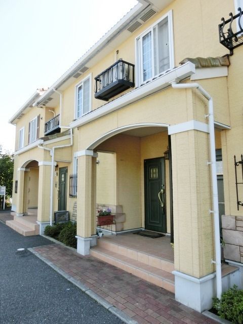 エントランス　お洒落なエントランス風景です