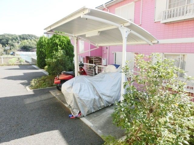 その他共有部分　駐輪スペースあります