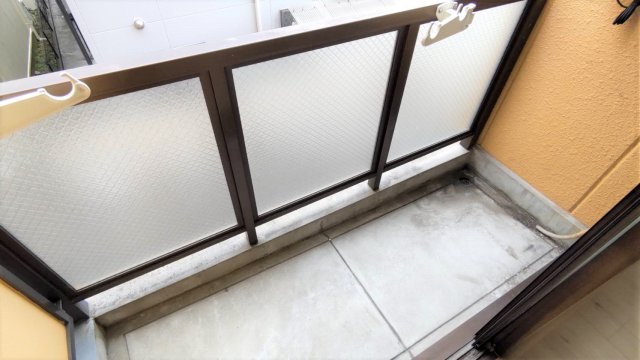 バルコニー　外干しができるバルコニーです