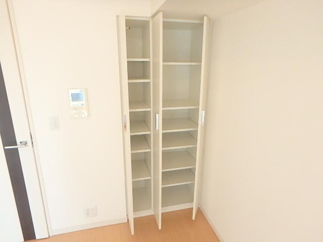 その他　物入れ