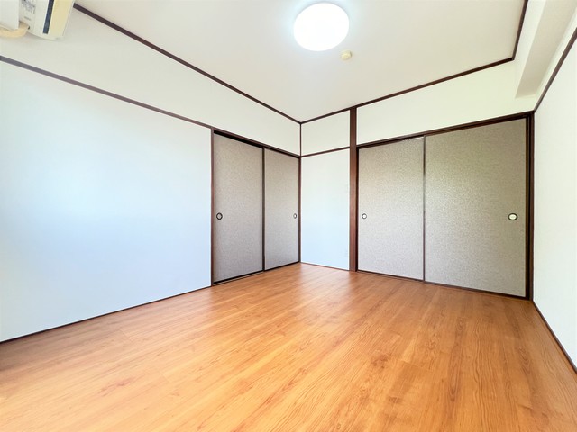 その他部屋・スペース　落ち着いた雰囲気で寝室向きのお部屋です♪