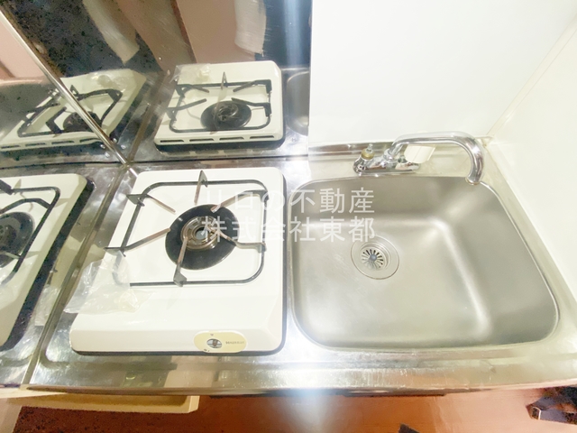 キッチン　１口ガスコンロ設置済！お引越し後すぐにお料理できます☆