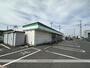 コンビニ　ファミリーマート里庄里見店（コンビニ）まで1758m
