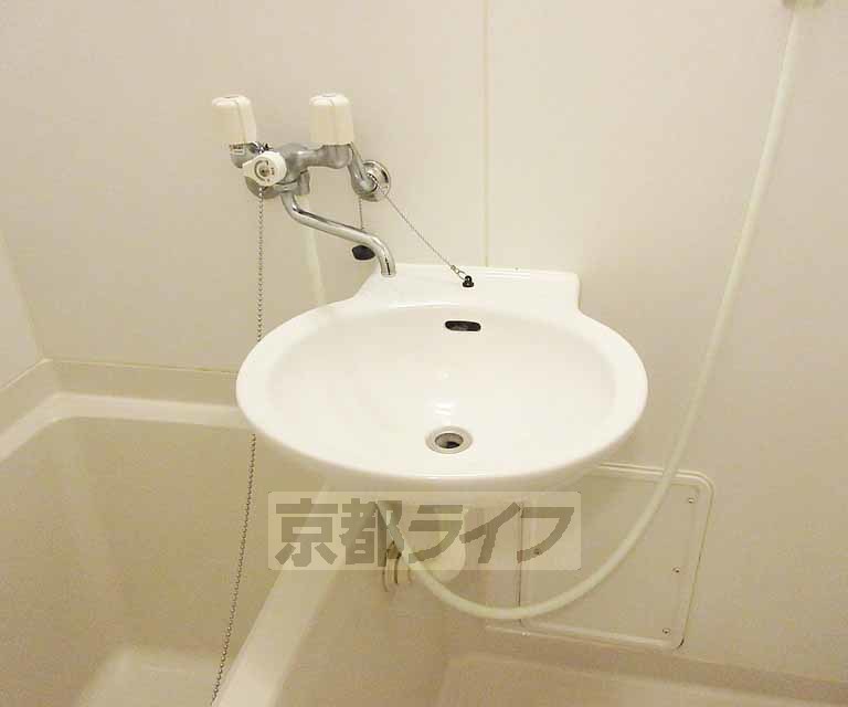 洗面設備　見た目キュートな洗面台！