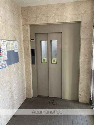 ロビー　ロビー