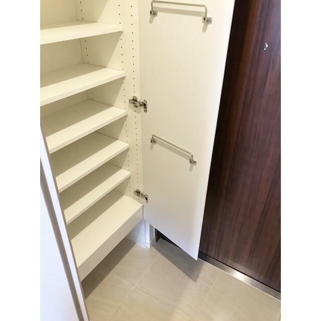 収納　同タイプ・別部屋