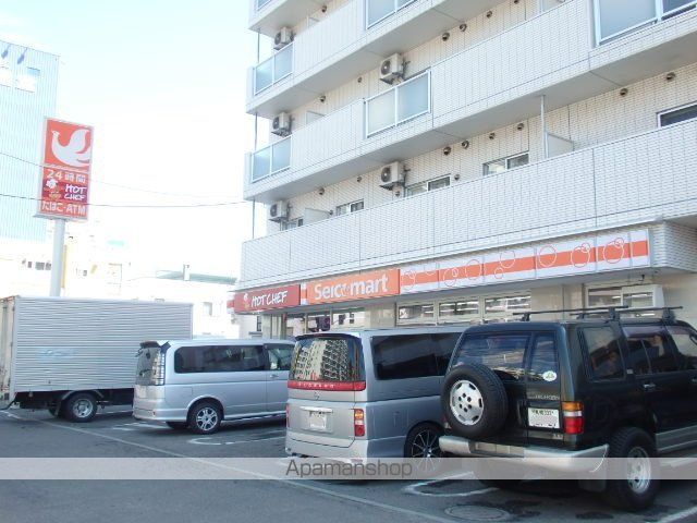 コンビニ　セイコーマート（コンビニ）まで175m