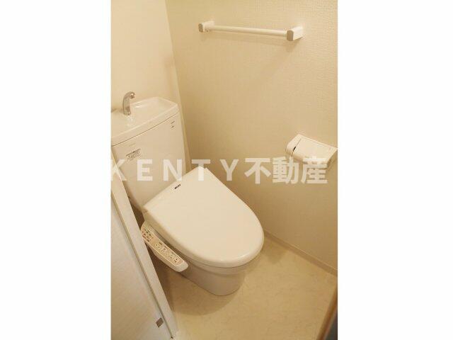 トイレ　落ち着いたトイレです