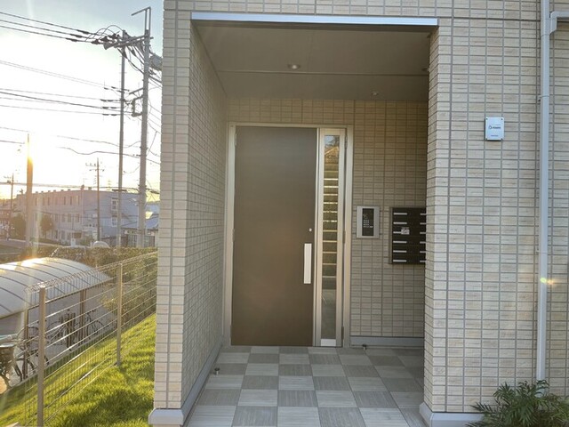エントランス　エントランス