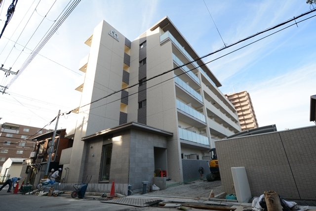 建物外観　オートロック付きで安心です♪