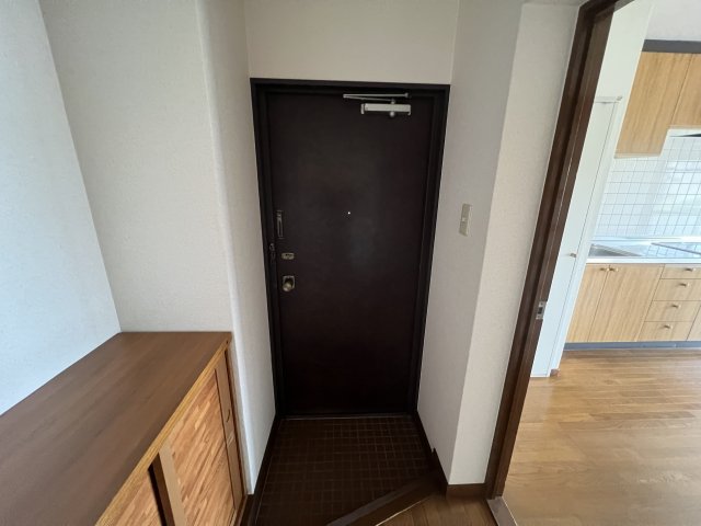カサグランデ藤江の玄関写真
