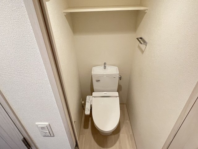 トイレ　コンパクトで使いやすいトイレです