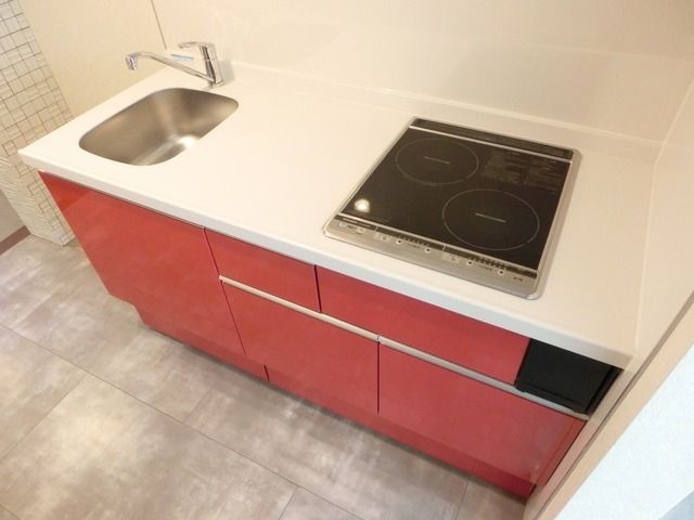 キッチン　ＩＨ２口システムキッチン