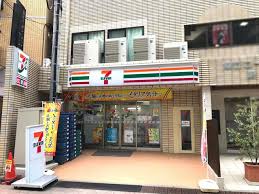 コンビニ　セブンイレブン 新板橋駅前店（コンビニ）まで54m