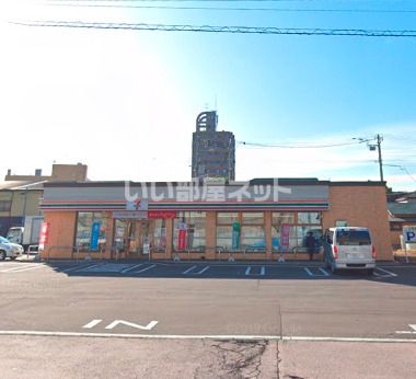 コンビニ　セブンイレブン 函館ベイエリア店（コンビニ）まで756m