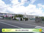 中学校　掛川市立東中学校（中学校）まで409m