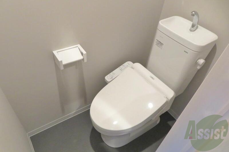 トイレ　トイレにはちゃんとウォシュレットも備え付けです