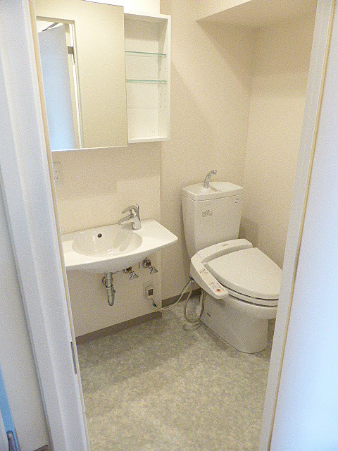 洗面設備　※写真は他号室です