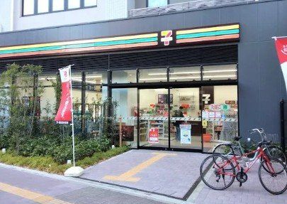 コンビニ　セブンイレブン川崎東田町店（コンビニ）まで120m