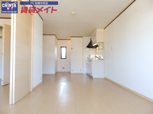 居室・リビング　反転タイプ写真