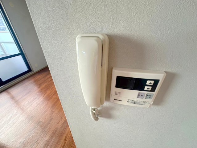 セキュリティ　来客はこちらで確認してから出て下さいね。
