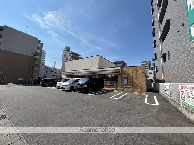 コンビニ　セブン－イレブン名古屋太閤通４丁目店（コンビニ）まで732m