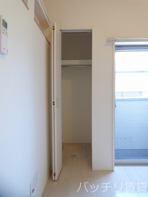 収納　同型タイプの為、現状を優先致します。