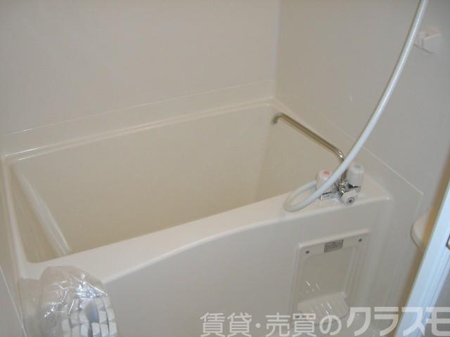 バス・シャワールーム　キレイな浴室！