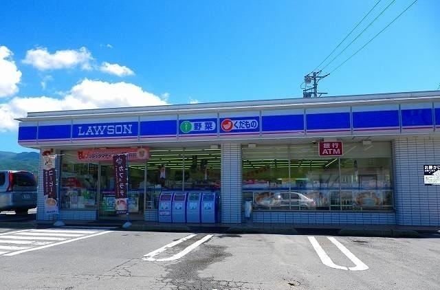 コンビニ　ローソン裾野平松南店（コンビニ）まで1300m
