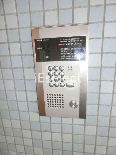 セキュリティ　オートロック完備