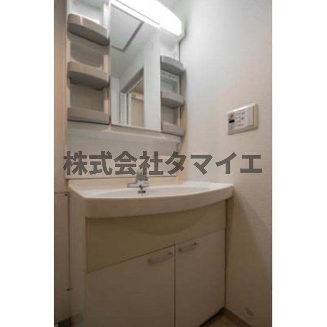 洗面設備　※写真は同タイプ住戸です。