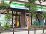 コンビニ　ファミリーマート 明大前北店（コンビニ）まで873m