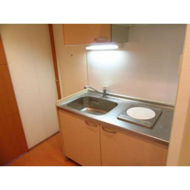 キッチン　※写真は同タイプ住戸です。