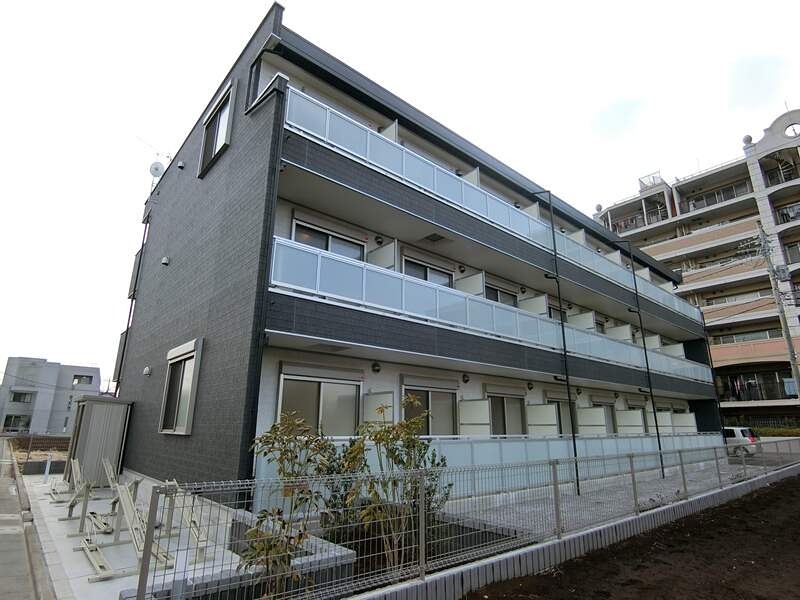 建物外観　西国立駅徒歩圏内です。