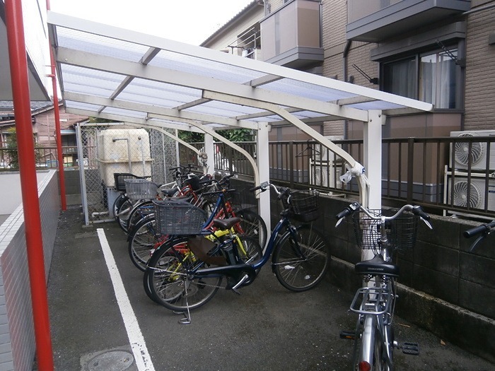 その他　駐輪場です