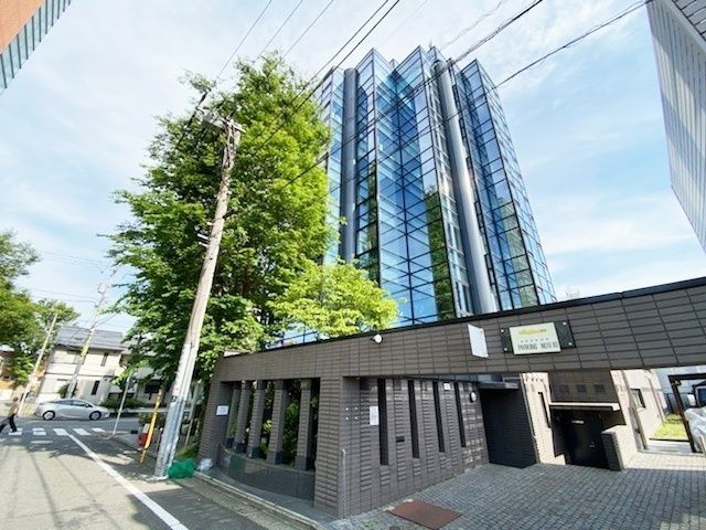 建物外観　人気の世田谷区で住環境良好