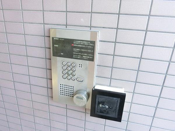 エントランス　オートロック！
