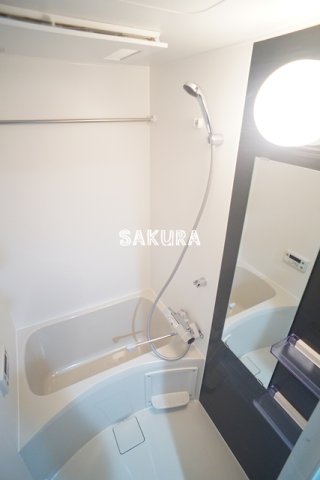 バス・シャワールーム　日々の疲れを癒すお風呂です♪