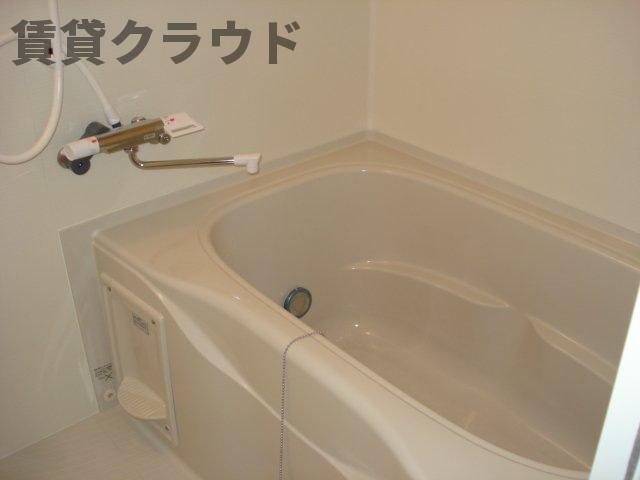 バス・シャワールーム　お風呂です