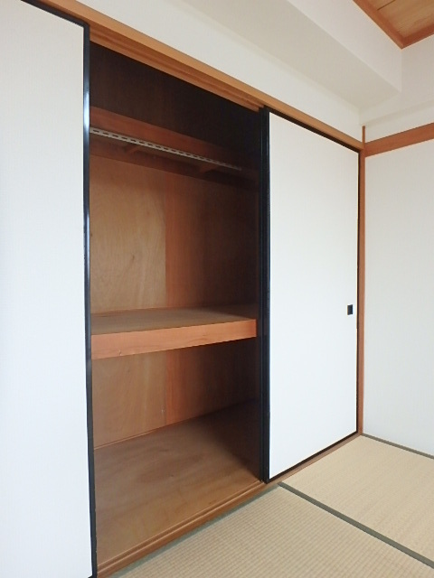 収納　図面と現状に相違がある場合には現状を優先
