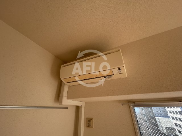 その他設備　ルーエ江坂　エアコン