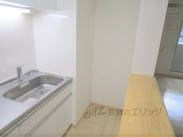 その他設備　冷蔵庫置場