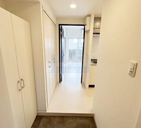 玄関　広々とした玄関部分