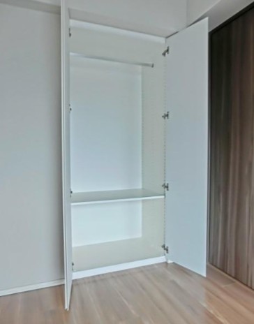 収納　写真は同タイプ住居です。