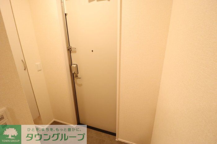 玄関　お問合せはタウンハウジングまで！※現地待合わせ相談可能