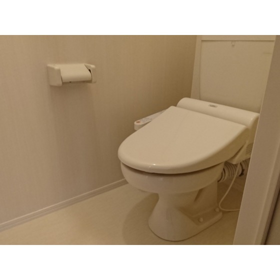 プティシャン Iのトイレ写真