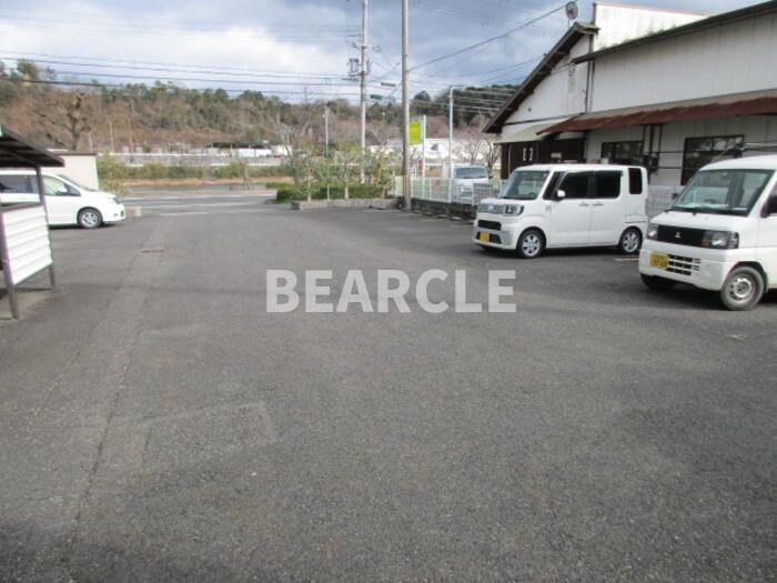 駐車場　駐車場です