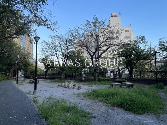 公園　板橋区立稲荷台おなりばし緑地（公園）まで328m