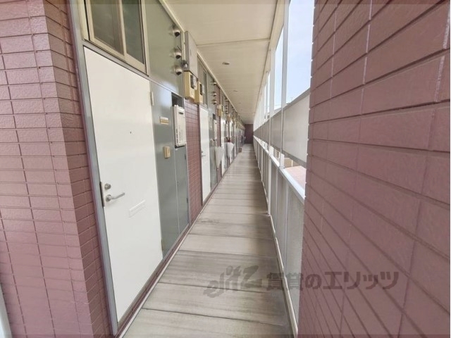 その他共有部分　二階廊下